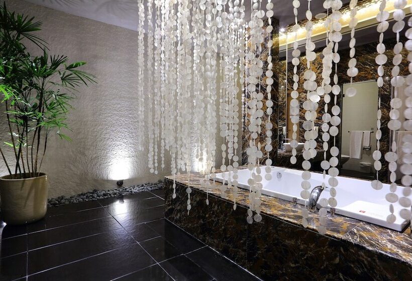 اتاق سوپریور, Mulan Motel Taipei