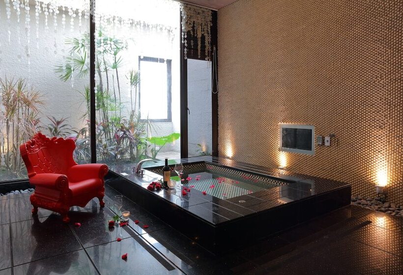 سوییت, Mulan Motel Taipei