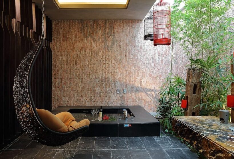 سوییت, Mulan Motel Taipei