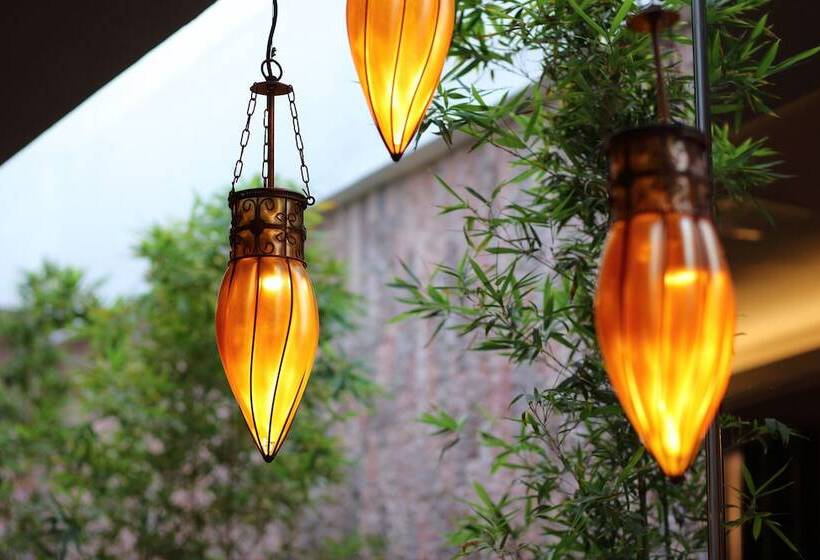 سوییت, Mulan Motel Taipei