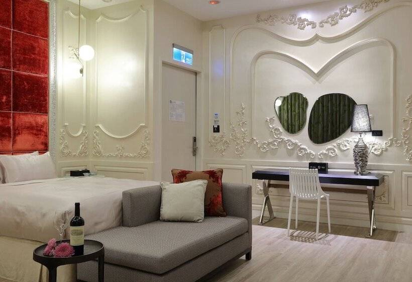 اتاق سوپریور چهار تخته, Mulan Motel Taipei