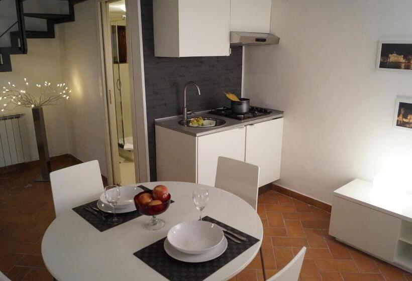 استودیوی استاندارد, Relais Arco Della Pace