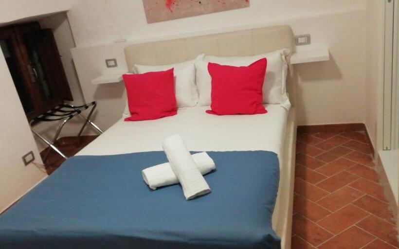 اتاق استاندارد یک نفره, Relais Arco Della Pace