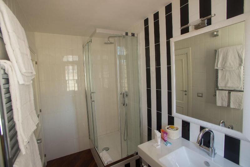 اتاق استاندارد, Relais Arco Della Pace