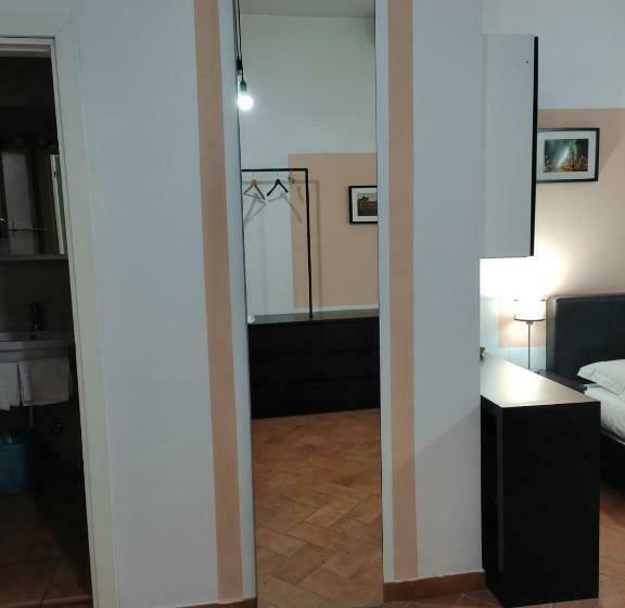 اتاق استاندارد, Relais Arco Della Pace