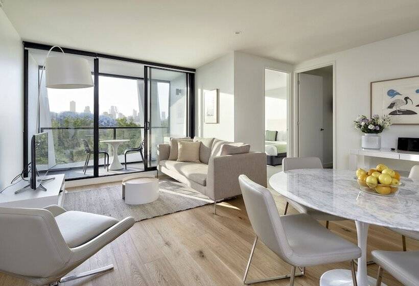 Апартаменты 2 Спальни с Балконом, 381 Cremorne