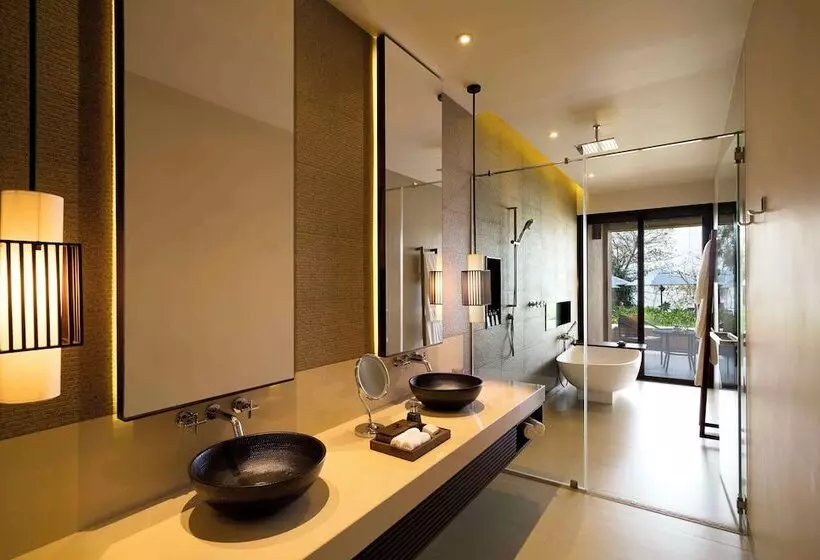 デラックスルーム, Anantara Kalutara Resort