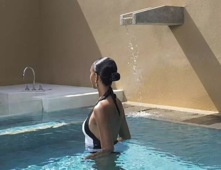 プール付き１ベッドルームヴィラ, Anantara Kalutara Resort