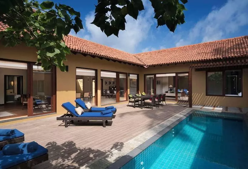 プール付き１ベッドルームヴィラ, Anantara Kalutara Resort