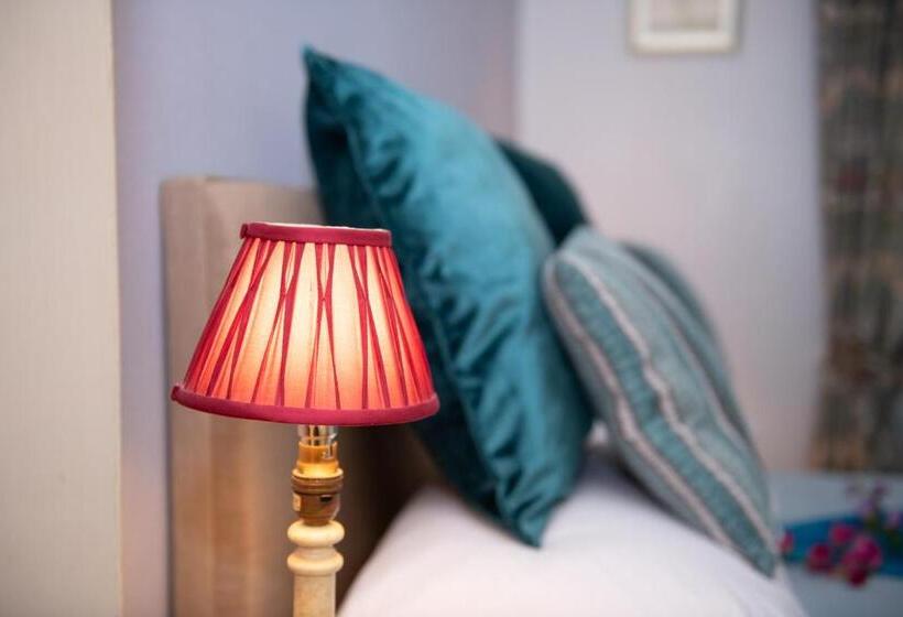 غرفة قياسية, Milton House Studio Apartment Suites