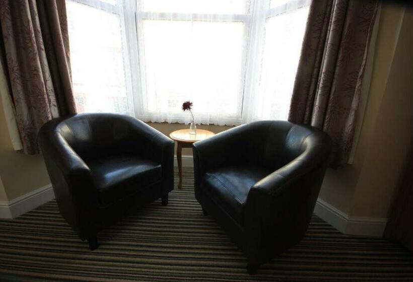 带大床的标准间, The Strathmore