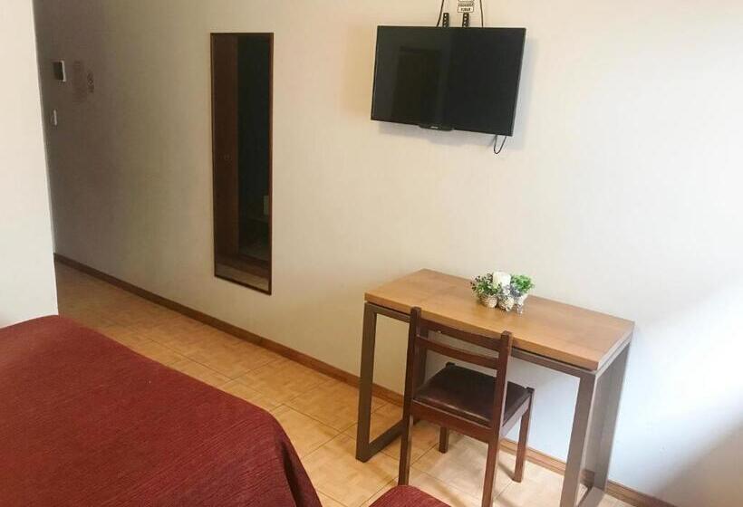 اتاق استاندارد, Alcazar