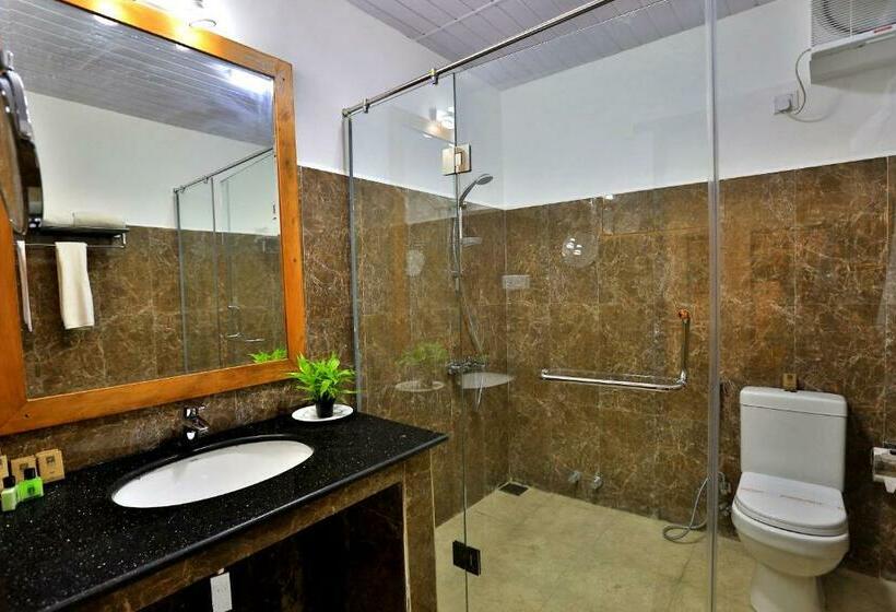 침실 1개 아파트, Ashford