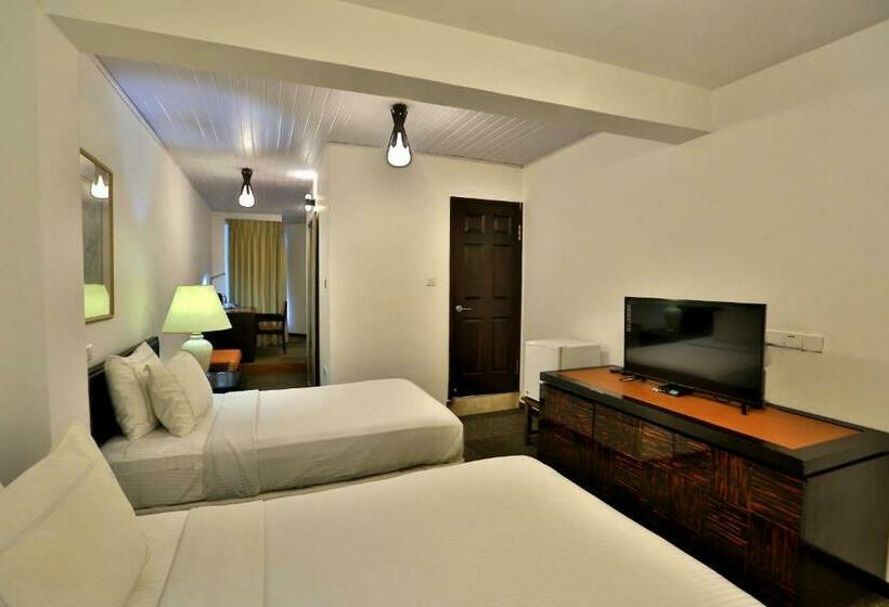 디럭스 룸, Ashford