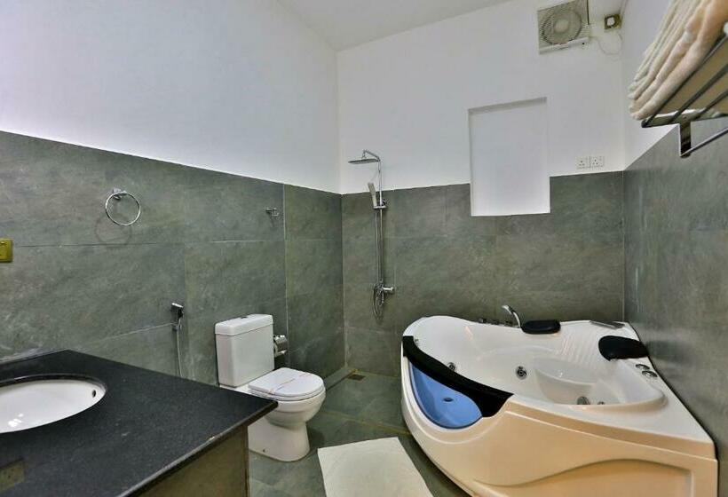 침실 1개 아파트, Ashford