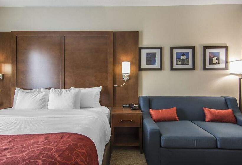 스위트, Comfort Suites Regina