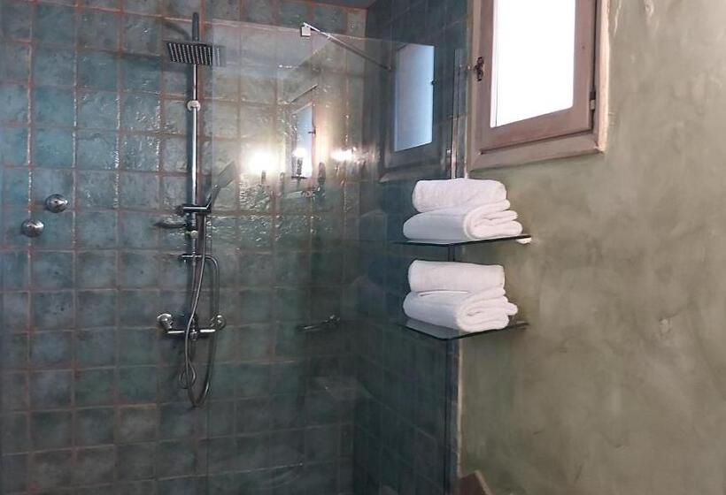 스탠다드 트리플 룸, Dimatis