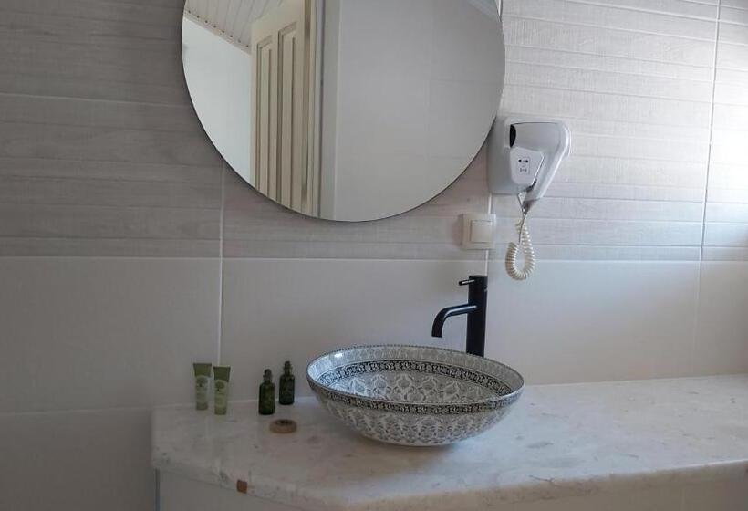 펜트하우스 룸, Dimatis