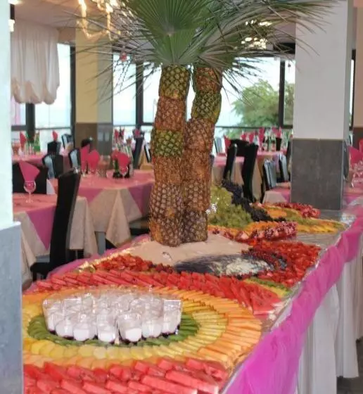 اتاق استاندارد چهار تخته, Foschi Peninsula