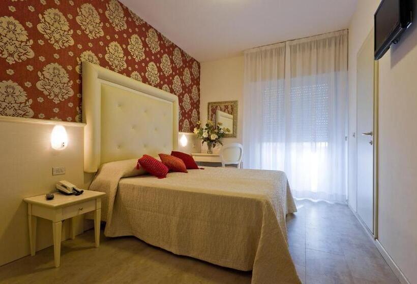 חדר משפחתי, Foschi Peninsula