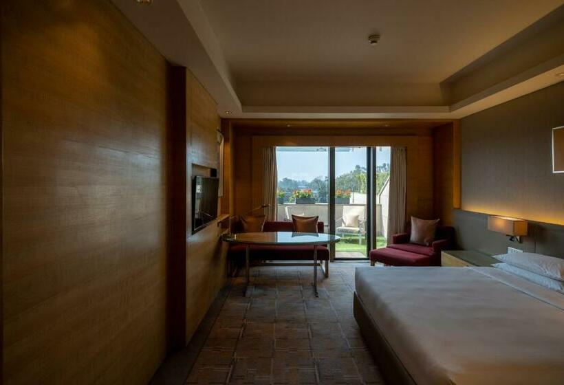 Стандартный Номер Кровать Кинг, Hyatt Regency Chandigarh