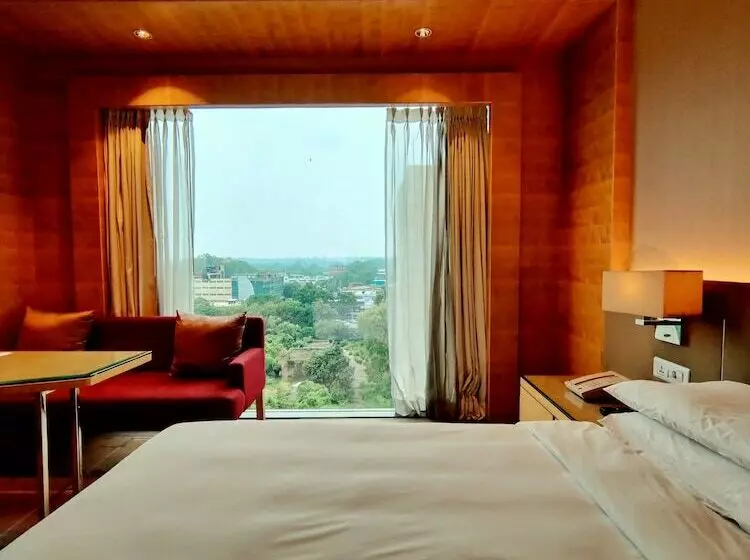 クラブルーム, Hyatt Regency Chandigarh