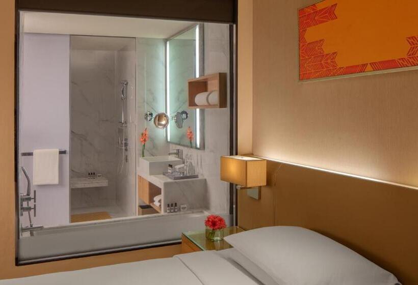 اتاق استاندارد با تخت بزرگ, Hyatt Regency Chandigarh