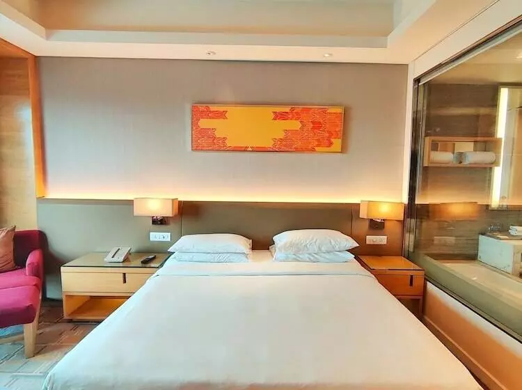キングサイズベッドのクラブルーム, Hyatt Regency Chandigarh