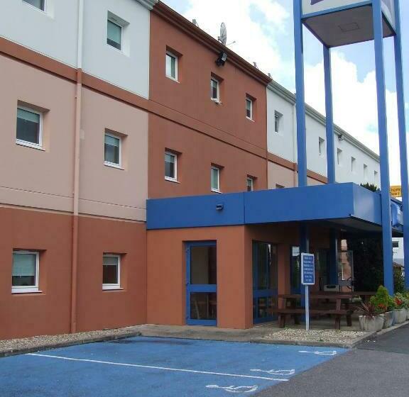 اتاق استاندارد سه نفره, Ibis Budget Bourges