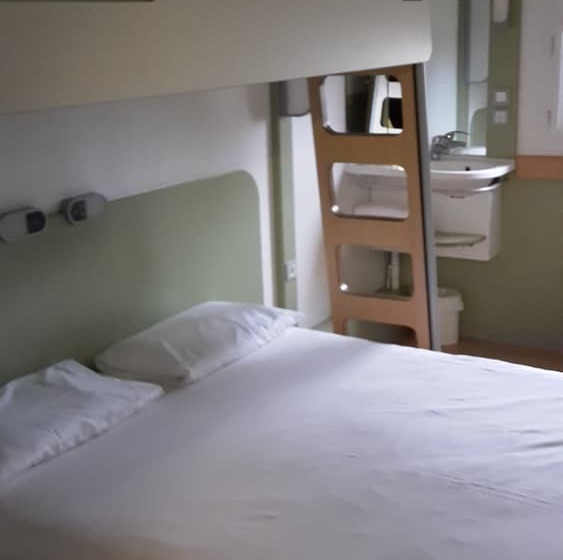 Номер Стандарт Трехместный, Ibis Budget Bourges