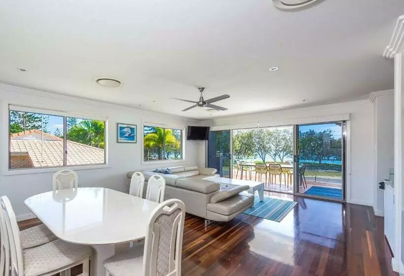 1ベッドルームハウス, Nrma Woodgate Beach Holiday Park