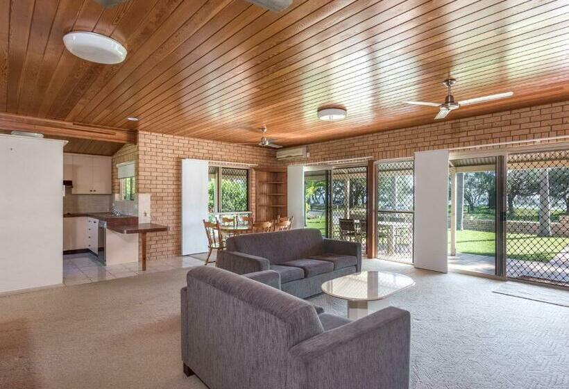 Дом 1 Спальня, Nrma Woodgate Beach Holiday Park