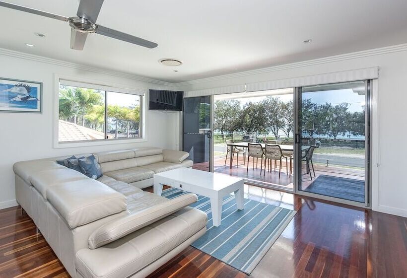 Дом 1 Спальня, Nrma Woodgate Beach Holiday Park