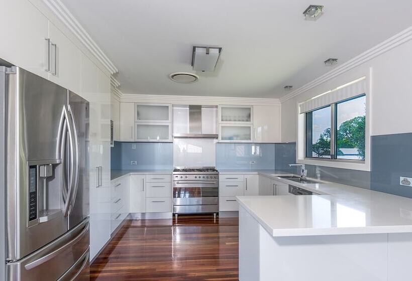 Дом 1 Спальня, Nrma Woodgate Beach Holiday Park