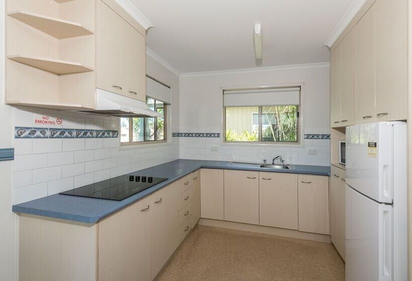 Вилла Deluxe 1 Спальня, Nrma Woodgate Beach Holiday Park
