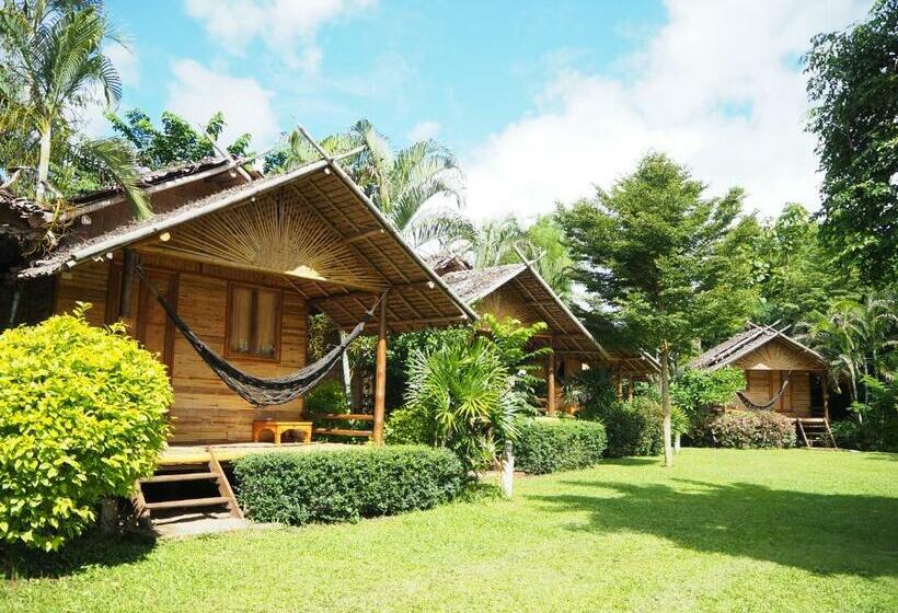 בית, חדר שינה 1, Pai Country Hut