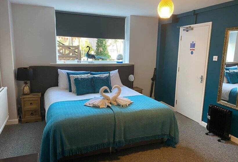 غرفة قياسية, The Riverside Inn