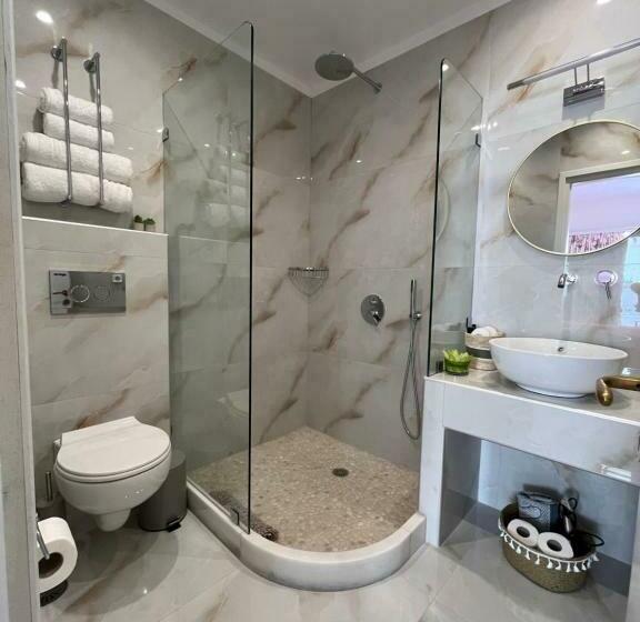 غرفة قياسية, Naxos Philoxenia