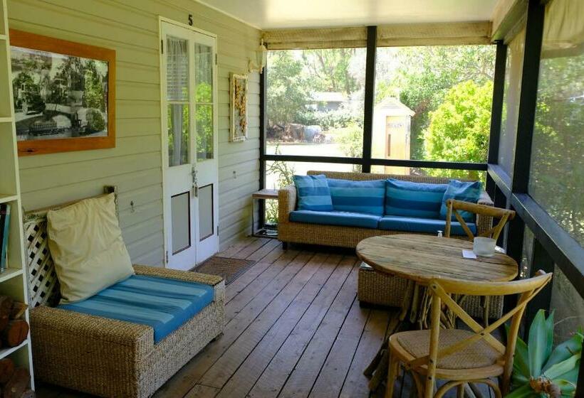 家庭套房, The Laurels Of Chinchilla