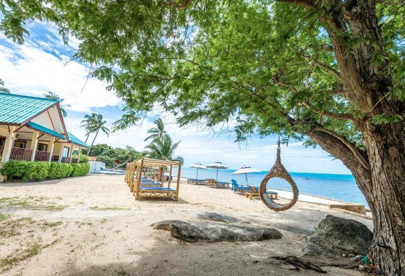 בקתה סטנדרטית עם נוף לים, Three Trees Samui Resort   Sarocha Villa