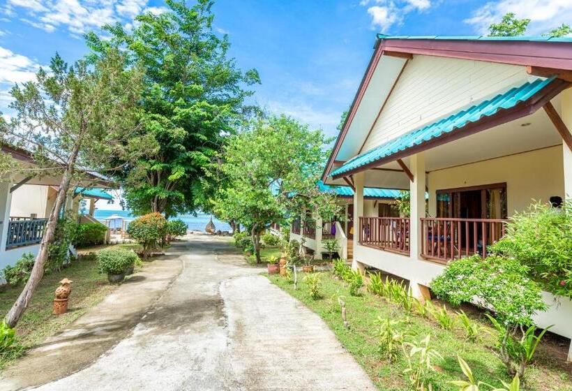 בקתה סטנדרטית, Three Trees Samui Resort   Sarocha Villa