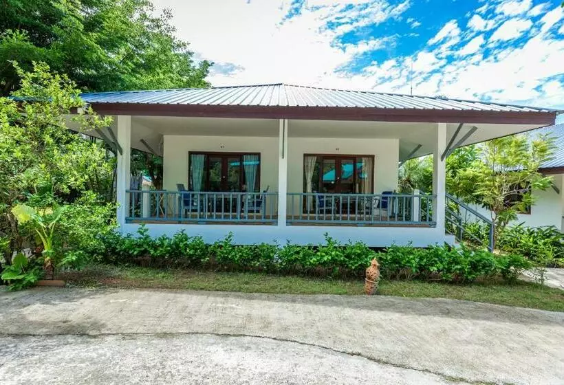اتاق استاندارد, Three Trees Samui Resort   Sarocha Villa