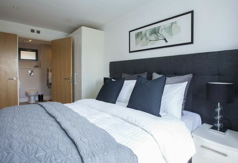 2ベッドルームのスーペリアアパートメント, Belvedere Stratford City Edge Apartments