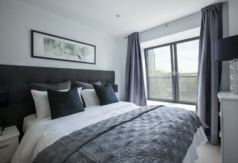 2ベッドルームのスーペリアアパートメント, Belvedere Stratford City Edge Apartments