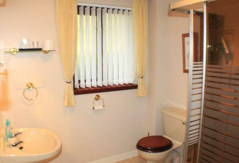 Quarto Estandar Vista Jardim, Craik Na Dav B&b