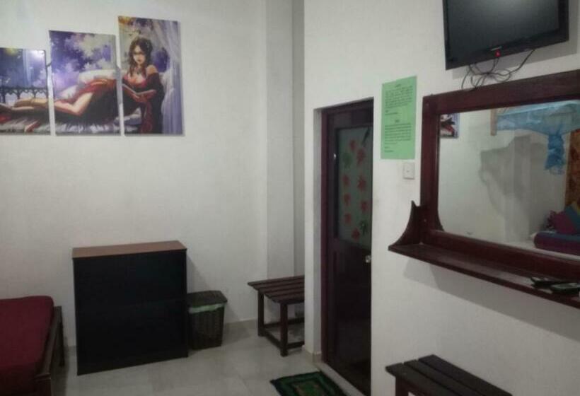 Chambre Familiale, Bevary City