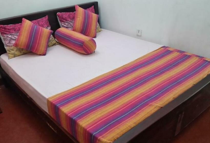 Chambre Economy Individuelle, Bevary City