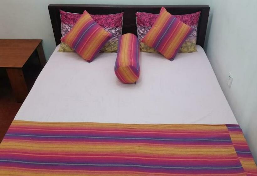 Chambre Economy Individuelle, Bevary City