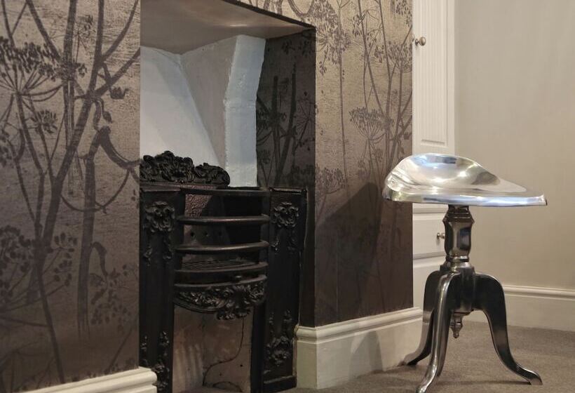 标准间, The Bickley Mill