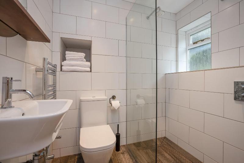 标准间, The Bickley Mill